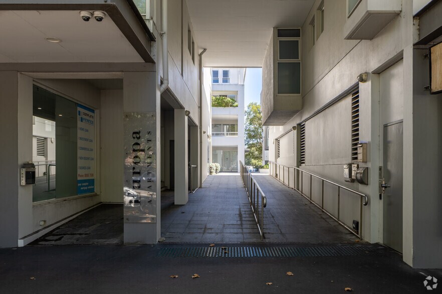 662-674 Botany Rd, Alexandria en alquiler - Foto del edificio - Imagen 2 de 5