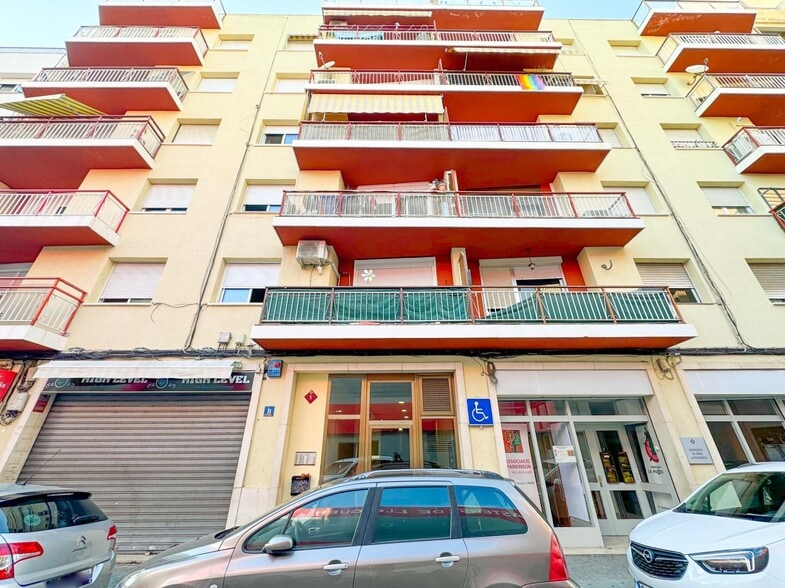 Carrer De Benidorm, Reus, Tarragona en venta - Foto del edificio - Imagen 3 de 3