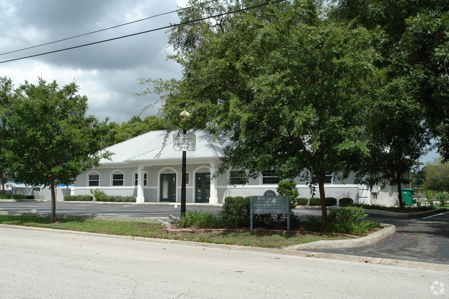 105 E Church St, Deland, FL en venta - Foto del edificio - Imagen 2 de 8