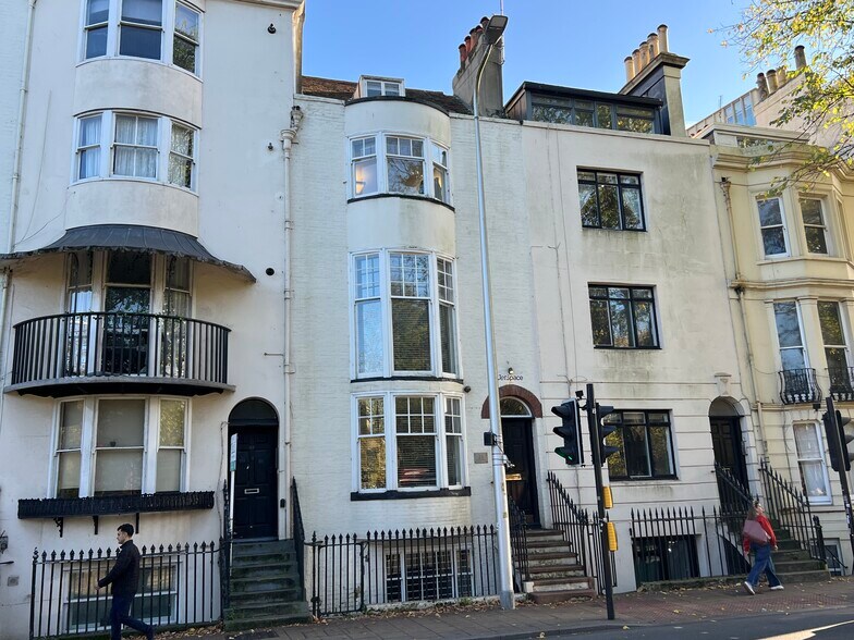 23 Grand Parade, Brighton en alquiler - Foto del edificio - Imagen 3 de 8