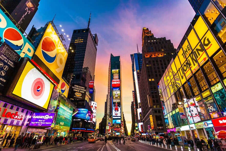 1501 Broadway, New York, NY en alquiler - Foto del edificio - Imagen 2 de 13