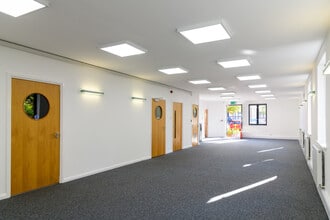 3-7 Canon Harnett Ct, Milton Keynes en alquiler Foto del interior- Imagen 2 de 4