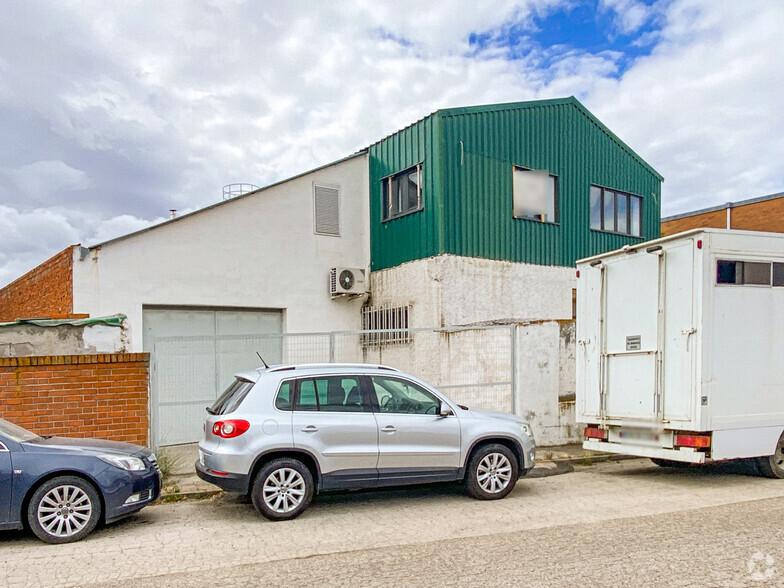 Naves en Collado Villalba, MAD en venta - Foto del edificio - Imagen 3 de 31