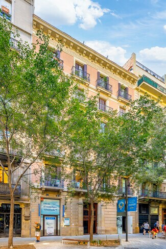 Más detalles de Carrer del Consell de Cent, 282, Barcelona - Edificio residencial​ en venta