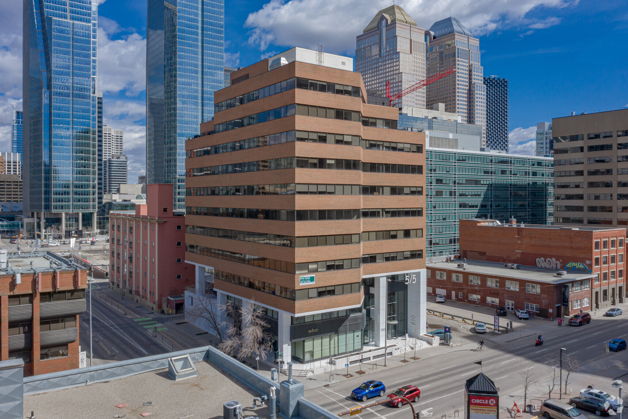 550 11th Ave SW, Calgary, AB en alquiler Foto del edificio- Imagen 1 de 9