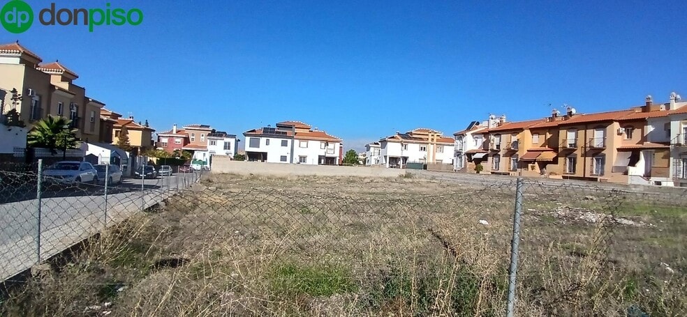 Chile, 1, Ogíjares, Granada en venta - Foto del edificio - Imagen 3 de 8