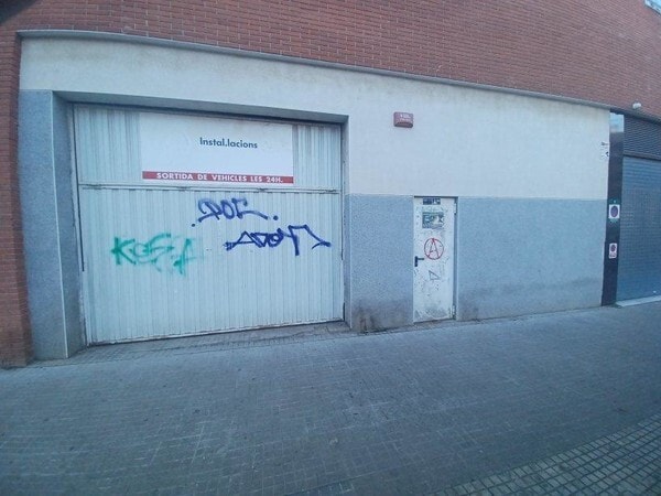Local en Reus, Tarragona en alquiler - Foto del edificio - Imagen 2 de 3