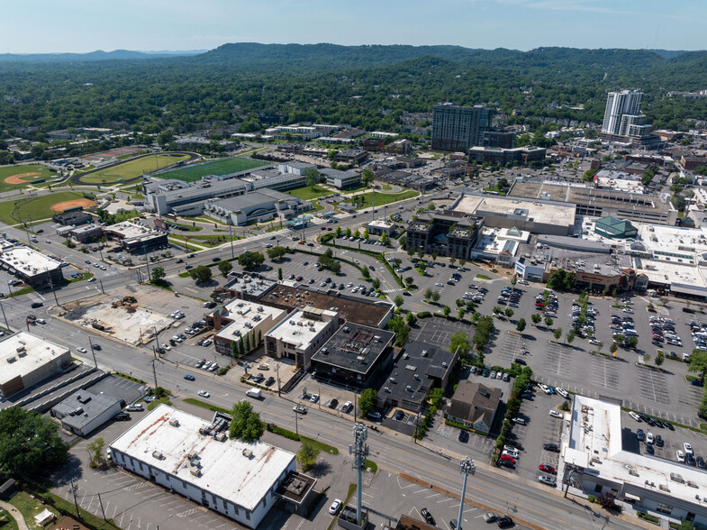 2120 Crestmoor Rd, Nashville, TN en alquiler - Foto del edificio - Imagen 2 de 7