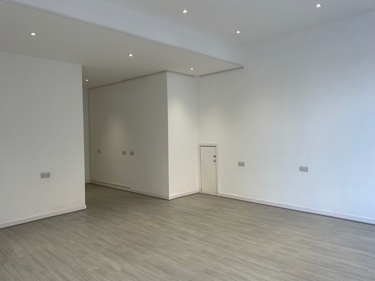 13-17 New Bridge St, Ayr, SAY KA7 1JX - Unidad 17 - - Foto del interior - Image 1 of 2