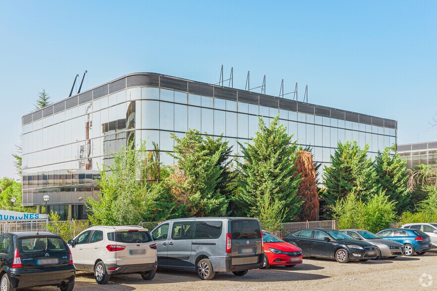 Oficina en Villaviciosa de Odón, Madrid en alquiler - Foto principal - Imagen 1 de 19