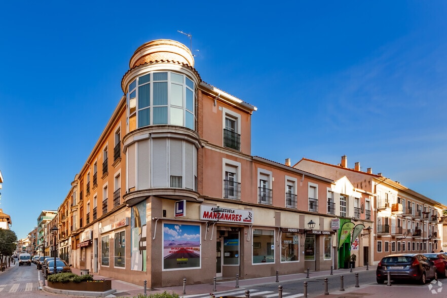 Calle de Manuel Sandoval, 2, Torrejón de Ardoz, Madrid en venta - Foto del edificio - Imagen 2 de 3