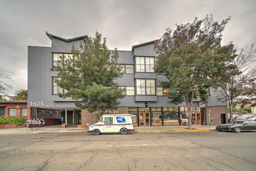 1625 Shattuck Ave, Berkeley, CA en alquiler - Foto del edificio - Imagen 1 de 12