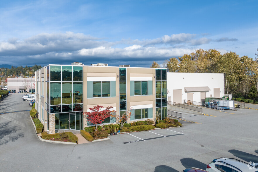 1900 Brigantine Dr, Coquitlam, BC en venta - Foto del edificio - Imagen 2 de 7