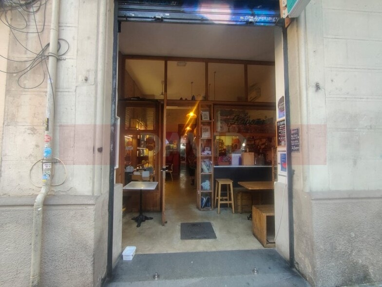 Local en Barcelona, Barcelona en alquiler - Foto del interior - Imagen 2 de 4