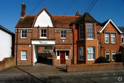 60-61 Station Rd, Marlow en alquiler - Foto del edificio - Imagen 2 de 3