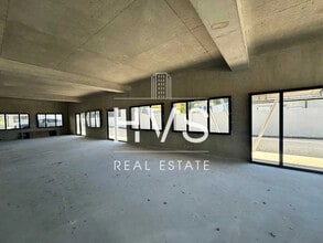 480 Route De Berre, Éguilles en venta Foto del interior- Imagen 2 de 12