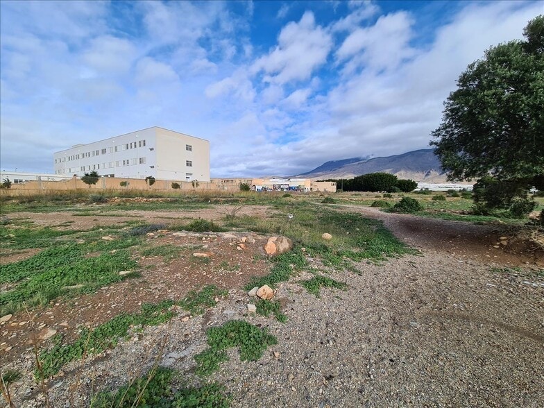 Terreno en El Ejido en venta - Foto del edificio - Imagen 3 de 6