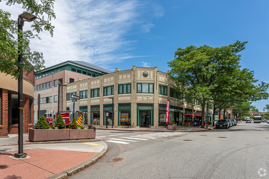 313 Washington St, Newton, MA en alquiler - Foto del edificio - Imagen 2 de 3