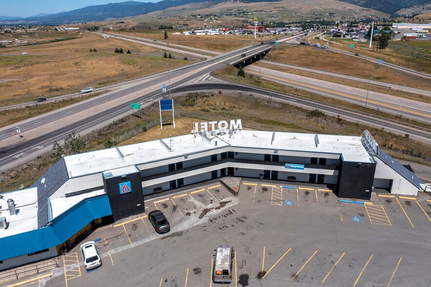 8060 Highway 93 N, Missoula, MT en venta - Foto del edificio - Imagen 2 de 11