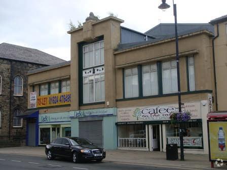 Huddersfield Rd, Mirfield en alquiler - Foto principal - Imagen 1 de 2