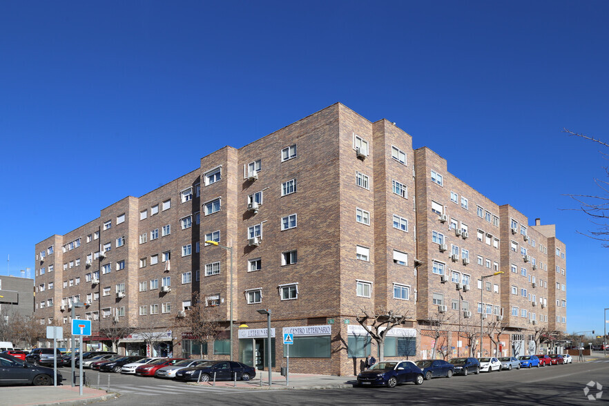 Plaza del Mar Caribe, 1, Coslada, Madrid en alquiler - Foto del edificio - Imagen 3 de 3