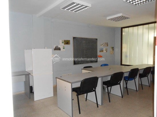 Oficina en Cáceres, Cáceres en venta - Foto del edificio - Imagen 1 de 21