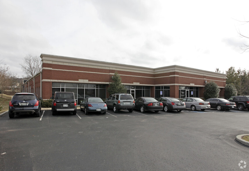 3012 Business Park Cir, Goodlettsville, TN en alquiler - Foto principal - Imagen 1 de 7