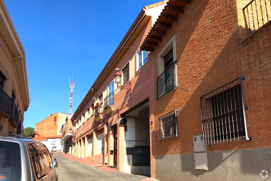 Calle De La Paloma, 40, Algete, Madrid en venta - Foto del edificio - Imagen 2 de 2