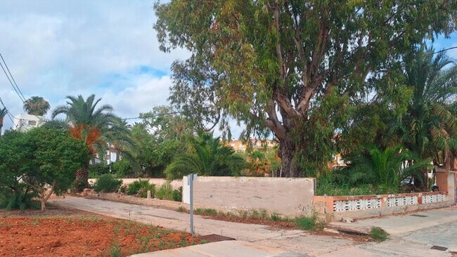 Más detalles de Carretera de les Marines a Dénia, 19-21, Dénia - Terreno en venta