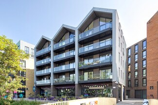 Más detalles de Drapers Yard, London - Local en alquiler