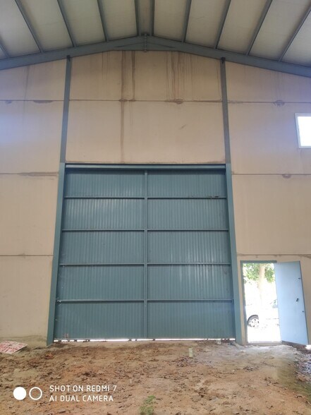 Nave en Malpartida de Cáceres en alquiler - Foto del edificio - Imagen 2 de 5