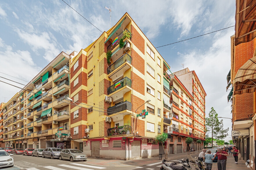 Carrer Tomás Sanz, 2, Mislata, Valencia en venta - Foto del edificio - Imagen 2 de 2