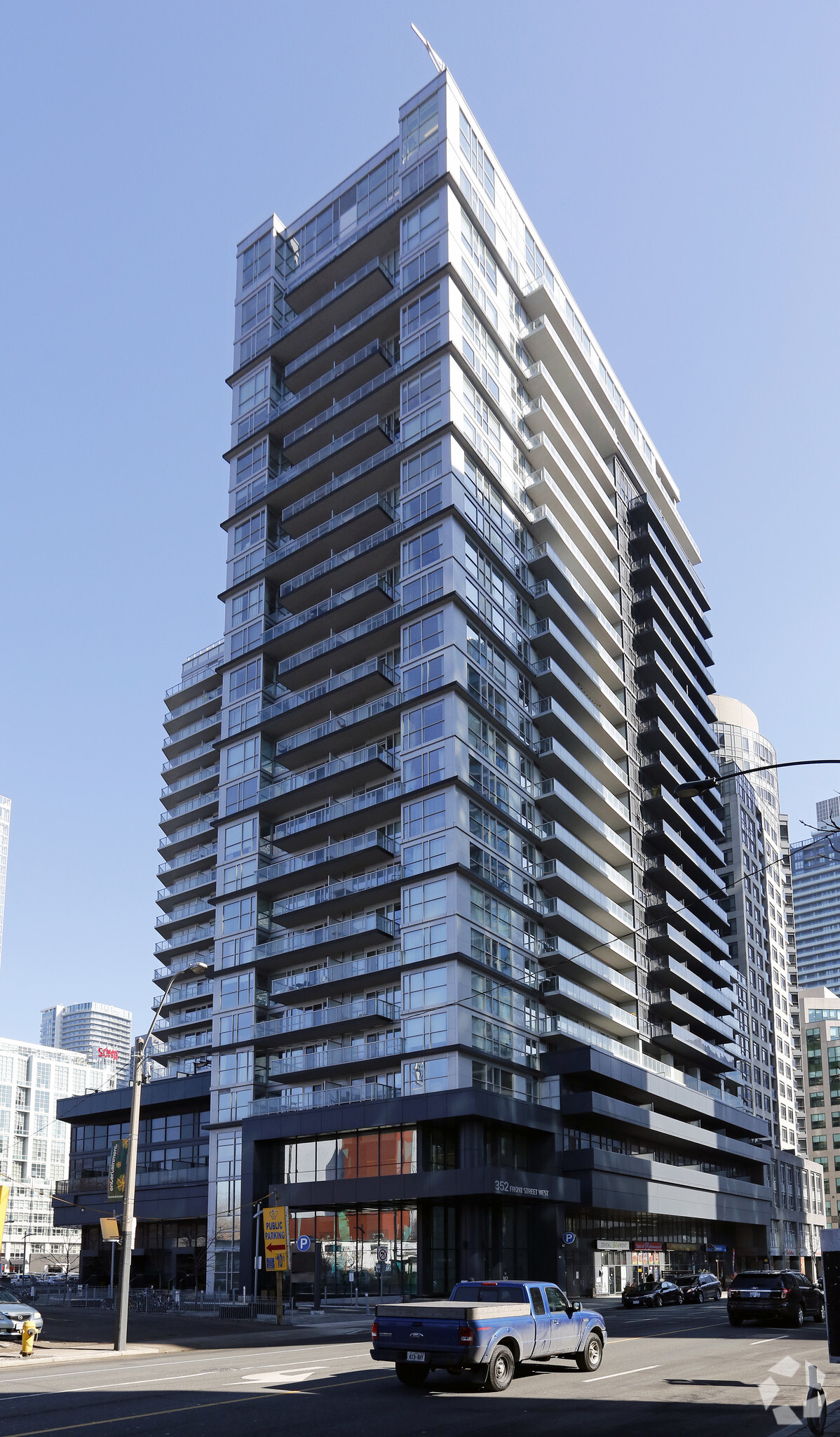 352 Front St W, Toronto, ON en venta Foto principal- Imagen 1 de 5