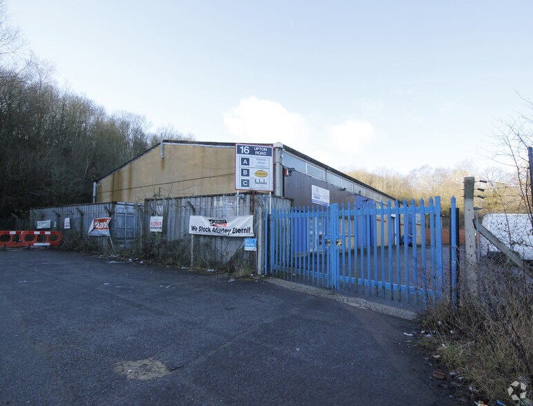 16 Upton Rd, Reading en venta - Foto principal - Imagen 1 de 2