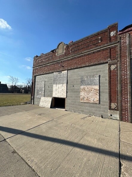 10331 Hamilton Ave, Detroit, MI en alquiler - Foto del edificio - Imagen 3 de 6