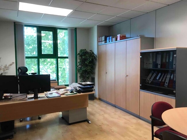 Más detalles de Avenida Fuente Nueva, 12, San Sebastián de los Reyes - Nave en venta