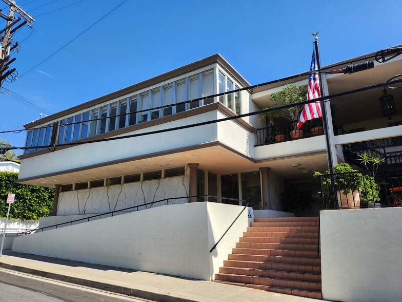 984 Monument St, Pacific Palisades, CA en alquiler - Foto del edificio - Imagen 2 de 5