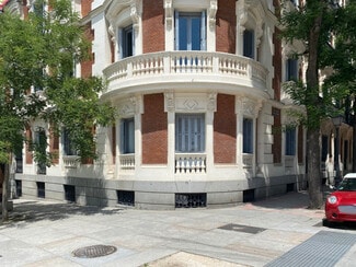 Más detalles de Edificio residencial en venta