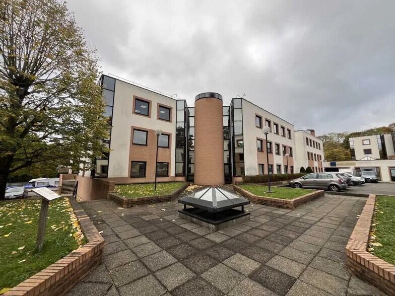 3 Bis Rue Du Petit Robinson, Jouy-en-Josas en venta - Foto del edificio - Imagen 1 de 16