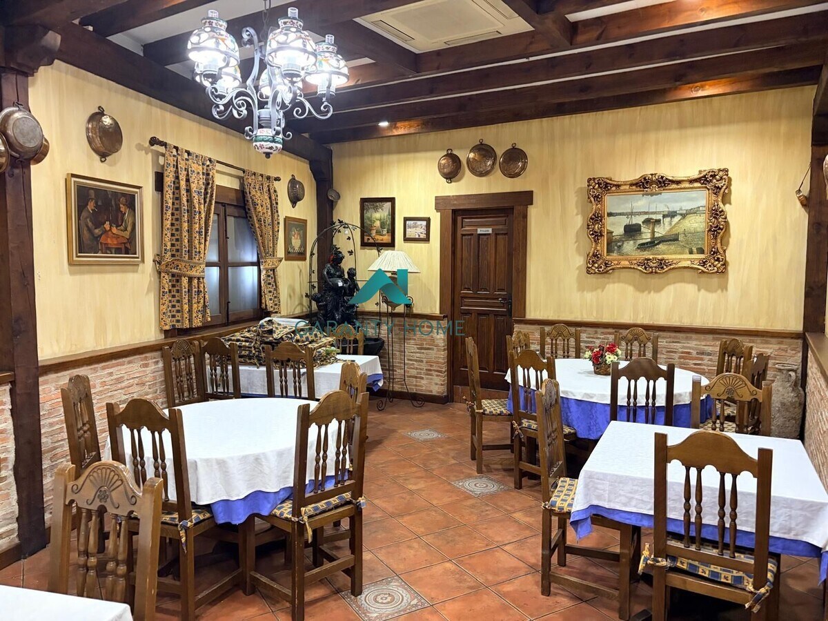 Tres Cantos, MAD 28760 - Unidad 1 - - Foto del interior - Image 1 of 7