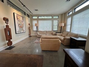 3699 McKinney Ave, Dallas, TX en alquiler Foto del interior- Imagen 1 de 17