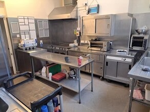 65 De Parys Av, Bedford en alquiler Foto del interior- Imagen 2 de 4