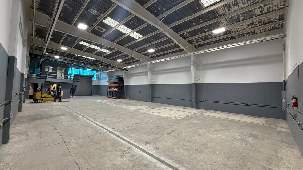 1433 Yosemite Ave & 1430 Armstrong Ave, San Francisco, CA en alquiler - Foto del edificio - Imagen 2 de 14