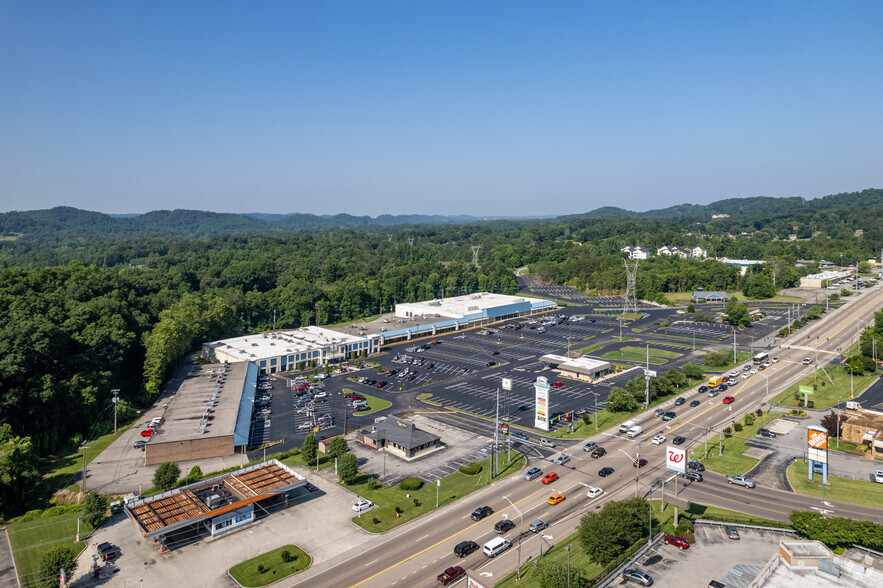 7311-7403 Chapman Hwy, Knoxville, TN en alquiler - Vista aérea - Imagen 3 de 14