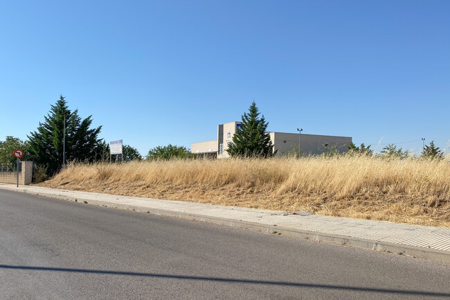 Más detalles de Calle los Aliagares, s/n, Tarancón - Terreno en venta