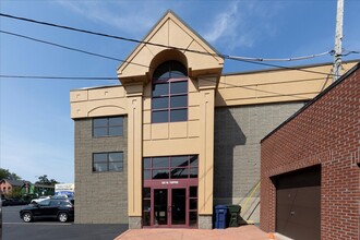 360 Delaware Ave, Buffalo, NY en alquiler Foto del edificio- Imagen 1 de 6