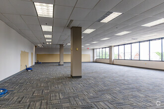 100 E Campus View Blvd, Columbus, OH en alquiler Foto del interior- Imagen 2 de 6