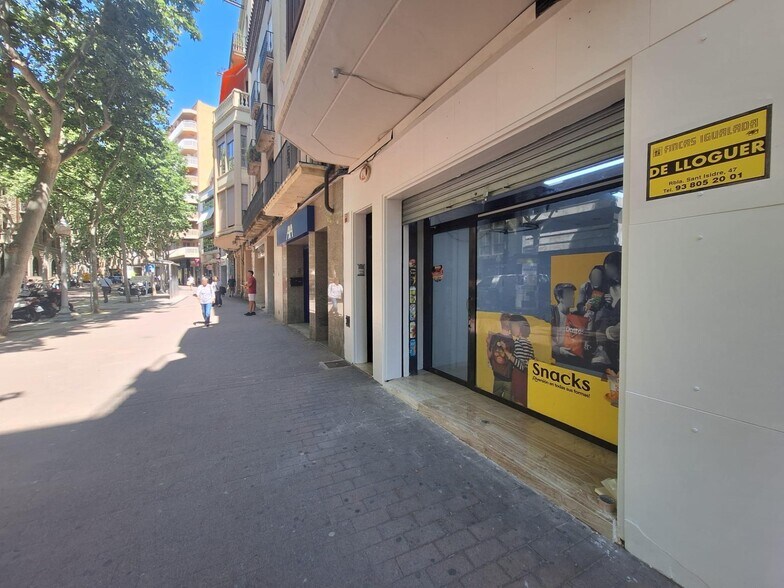 Local en Igualada, Barcelona en alquiler - Foto del edificio - Imagen 2 de 3