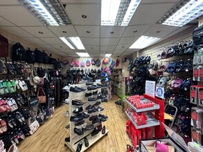 18 The Broadway, Greenford en alquiler Foto del interior- Imagen 1 de 2