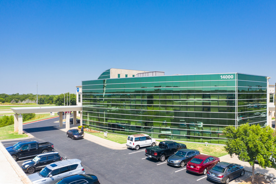 14000 N Portland Ave, Oklahoma City, OK en alquiler - Foto del edificio - Imagen 3 de 7